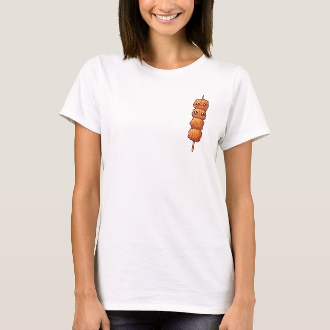 Cute Cartoon Fried Food Skewer with Happy Kawaii T Shirt (Framsida)
