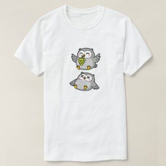 Cute Cartoon Owls Eating Grapes Funny Gray Owl T Shirt