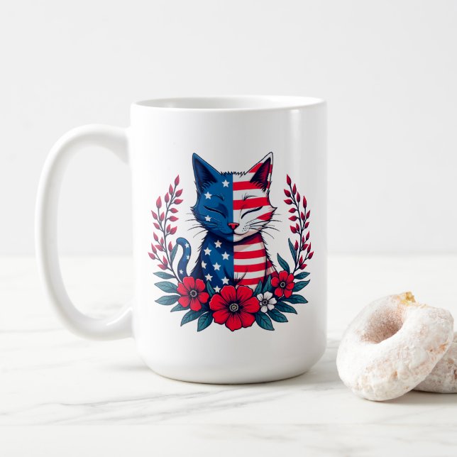 Cute Cat American Flagga och Red Flowers Patriotic Kaffemugg (Med munk)