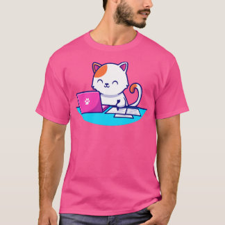 Cute Cat-arbetande bärbar dator och skrivning på P T Shirt