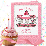 Cute Cat Funny Party Kitten Tecknad Birthday Kort<br><div class="desc">Det här roliga och söta kortet är perfekt för din kattälskare, unge eller gammal. Anpassa ditt budskap och få någon att le:) Detta är en av de karaktärer som skapats av min dotterdotter och jag, The Bean Crew. Hon ritar tecknen med alla sina söta egenskaper och jag omvandlar dem till...</div>