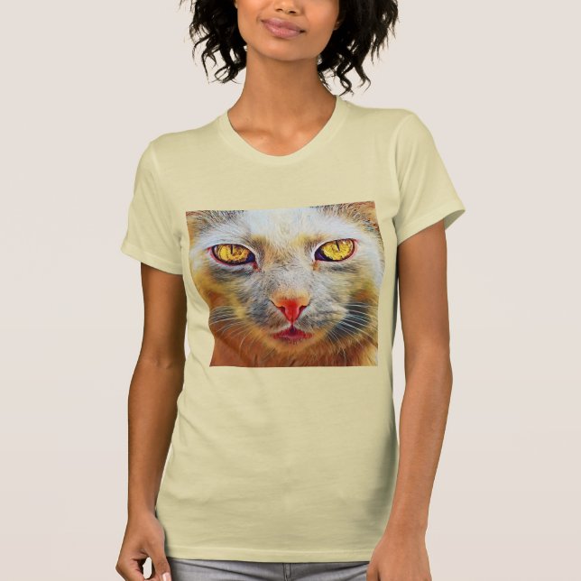 Cute Cat Golden Öga T-Shirt (Framsida)