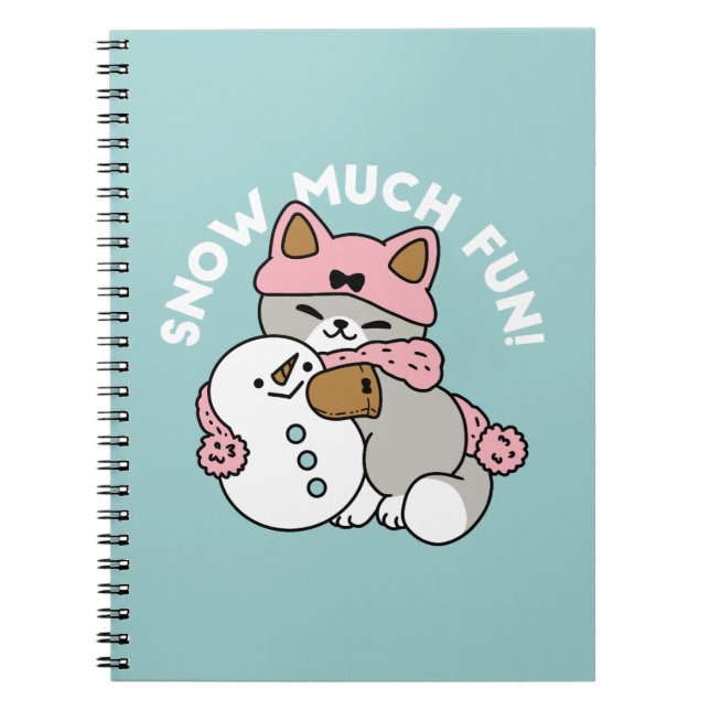 Cute Cat i Snö Gear med Snögubbe Art Anteckningsbok (Framsidan)