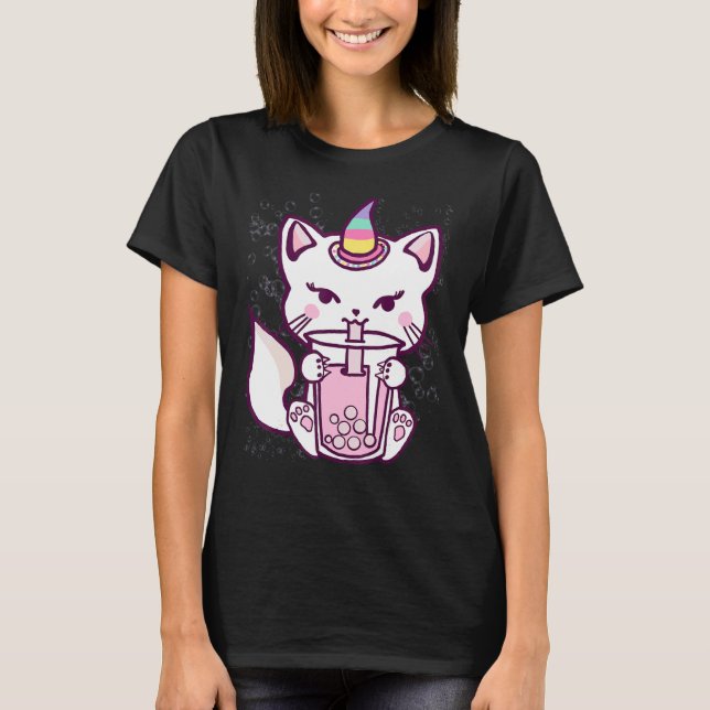 Cute Cat Unicorn Drining Bubble Tea Design T Shirt (Framsida)
