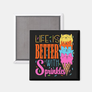 Cute Cats Life är bättre med Sprinkles Cat Lovers Magnet