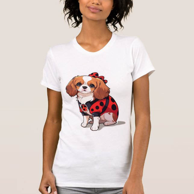 Cute Cavalier Kung Charles Ladybug T Shirt (Framsida)