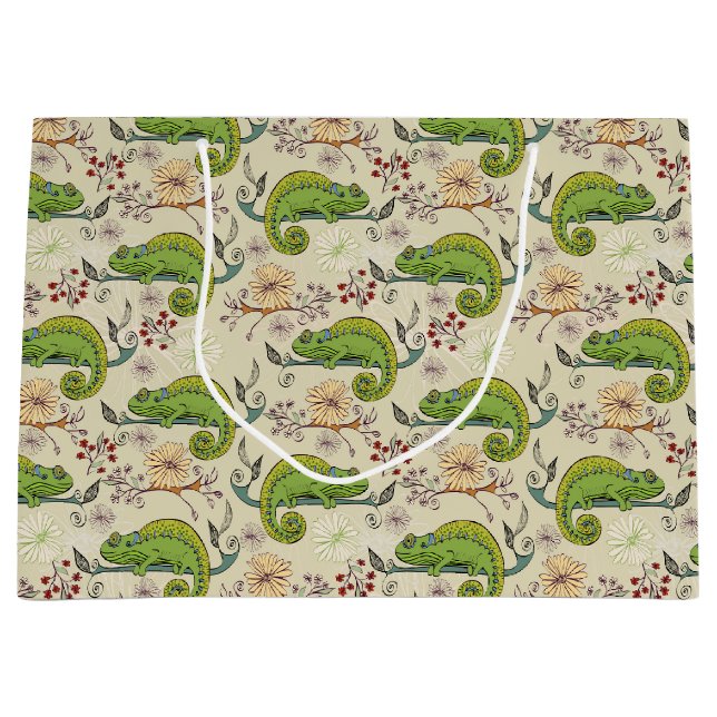 Cute Chameleon Lizard (Framsidan)