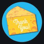 Cute Cheese Wedge Kids 1st Birthday Party Runt Klistermärke<br><div class="desc">Den här vackra färglösa födelsedagsfesten av söt ost är perfekt för ett mod 1:a födelsedag firande! Anpassa texten för att göra den till en egen. Det moderna utseendet och känslan är det perfekt sättet att kasta en ost av firande för din lilla ost av kärlek på sin första födelsedag!</div>