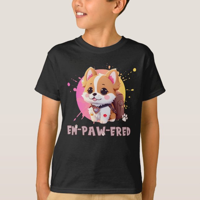 Cute Chibi Kawaii Corgi Namn-skolåret på baksidan T Shirt (Framsida)
