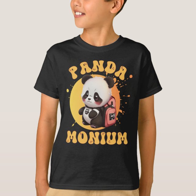 Cute Chibi Kawaii Panda Namn School Year on Back T Shirt (Framsida)