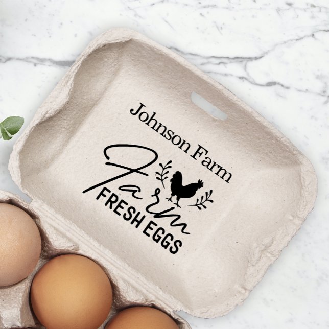 Cute Chicken Farm Fresh Eggs Carton Add Namn Stämpel (Skapare uppladdad)