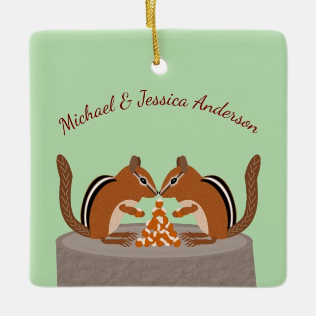 Cute Chipmunks Fall Wedding Anpassningsbar Julgransprydnad Keramik (Framsida)