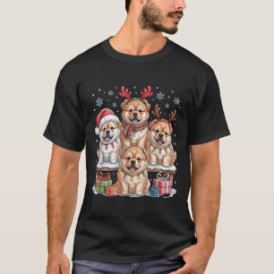 Cute Chow Chow Hundälskare Puppies vid jul T Shirt