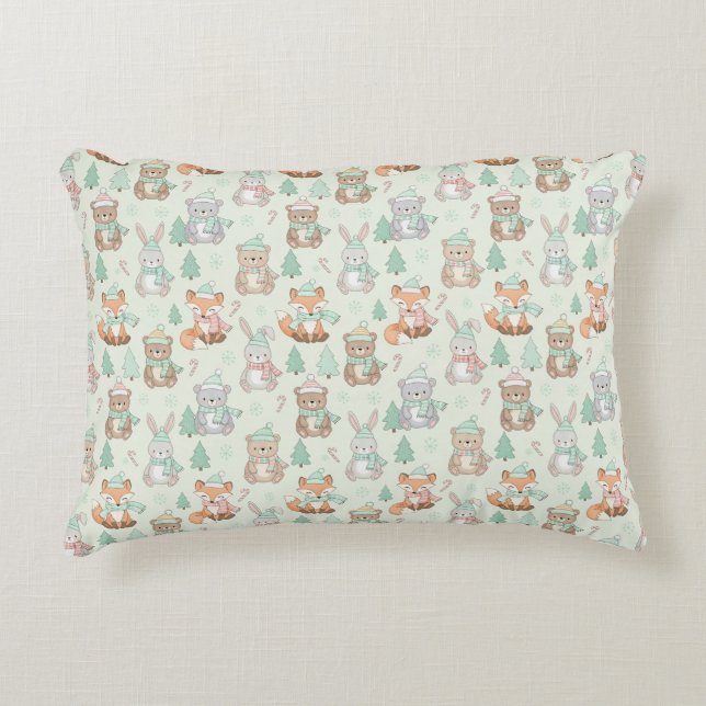 Cute Christmas Animals Seamless Pattern Prydnadskudde (Framsidan)