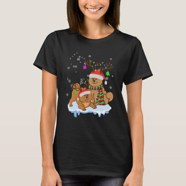 Cute Christmas Chow Chow Santa Hats Reindeer Dog T Shirt (Framsida)