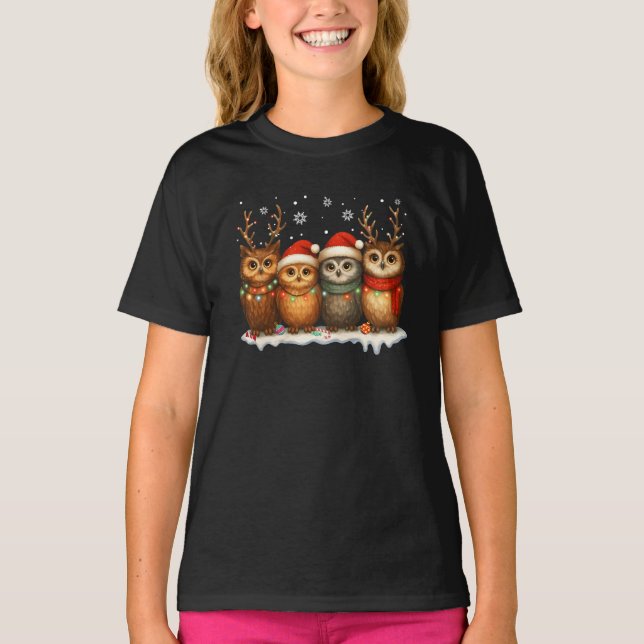 Cute Christmas Owls with Santa Hats & Reindeer  T Shirt (Framsida)