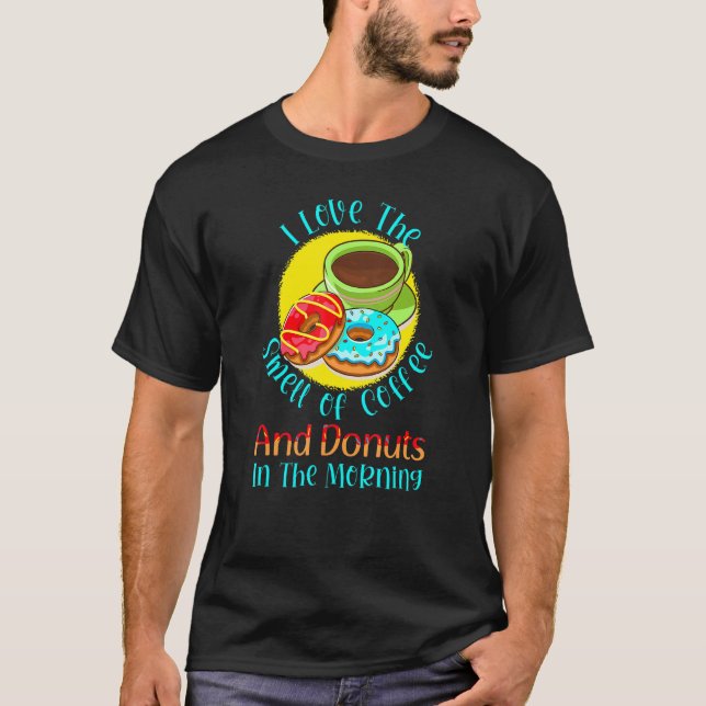 Cute Coffe and Donuts som säger i Kärlek: T Shirt (Framsida)