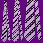 Cute Colorful Lila Rand Mönster Slips<br><div class="desc">Den söta färgade Lilan Rand Mönster necktie är en perfekt gåva till jul och födelsedagar.</div>