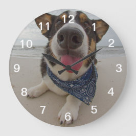 Cute Corgi med Tunga ut Stor Klocka