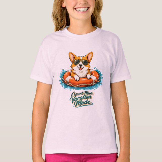 Cute Corgi Summer Vacation Mode T-Shirt (Framsida)