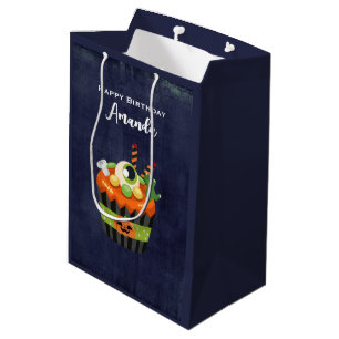 Cute & Creepy Halloween Cupcoa med en Big Eyeball