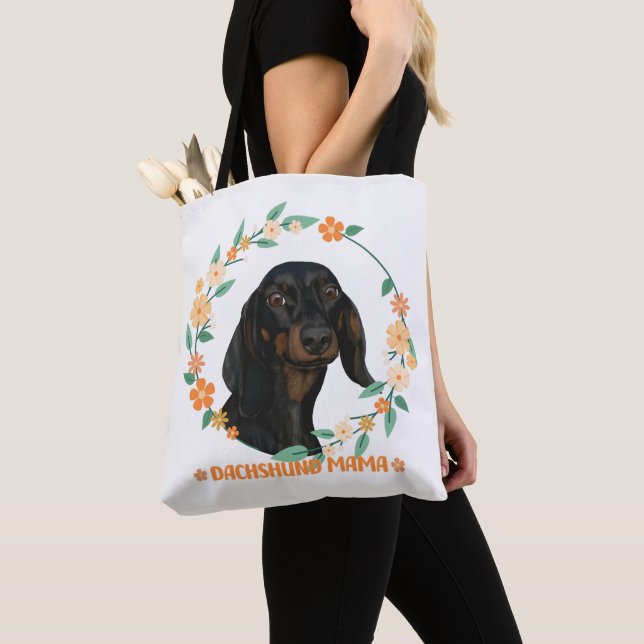 Cute Dachshund - Dachshund Mamma Tygkasse (Närbild)