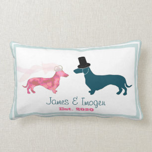 Cute Dachshund Hund Newlyweds Monogram Lumbarkudde