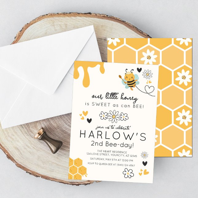 Cute Daisy Sweet som kan vara Bee Honungsbin Birth Inbjudningar (Skapare uppladdad)
