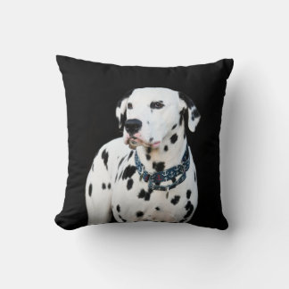 Cute Dalmatian Hund Spoter black bakgrund Throw Pi Kudde