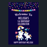 Cute Dancing Unicorns Magic Rainbow Birthday Poster<br><div class="desc">En födelsedagsfest välkommen poster med två söta dansunicorns med klarfärgat och färgstarkt svan och mane. En färgstark regnbåge med moln på varje sida ovanför huvudet. I andra inslag finns en liten blomma ett hjärta och några stjärnor. Mörkens lila - bakgrund. Färgfulla konfektpunkter och en buntbanderoll längs överkanten.</div>