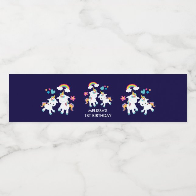 Cute Dancing Unicorns Magic Rainbow Birthday Vattenflaskor Etikett (Singel etikett)
