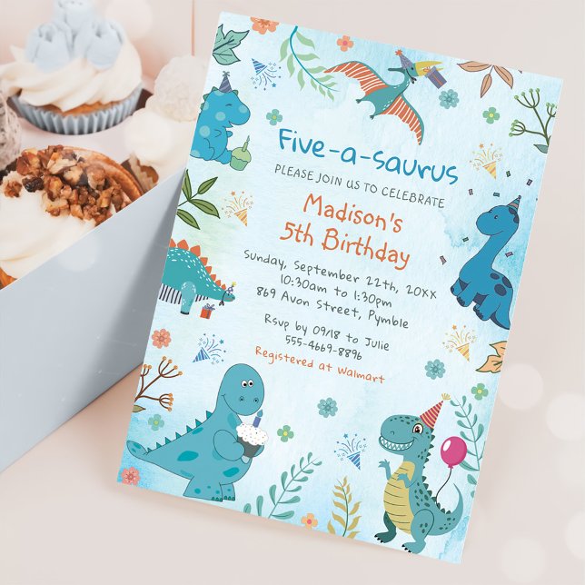Cute Dinosaur Fem-A-Saurus femte Födelsedagsfesten Inbjudningar (Skapare uppladdad)