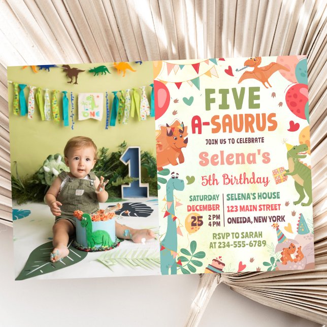 Cute Dinosaur Five-A-Saurus 5th Birthday Photo Inbjudningar (Skapare uppladdad)
