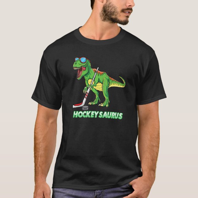 Cute Dinosaur Ice Hockey Trex Kids Boys funny ice  T Shirt (Framsida)
