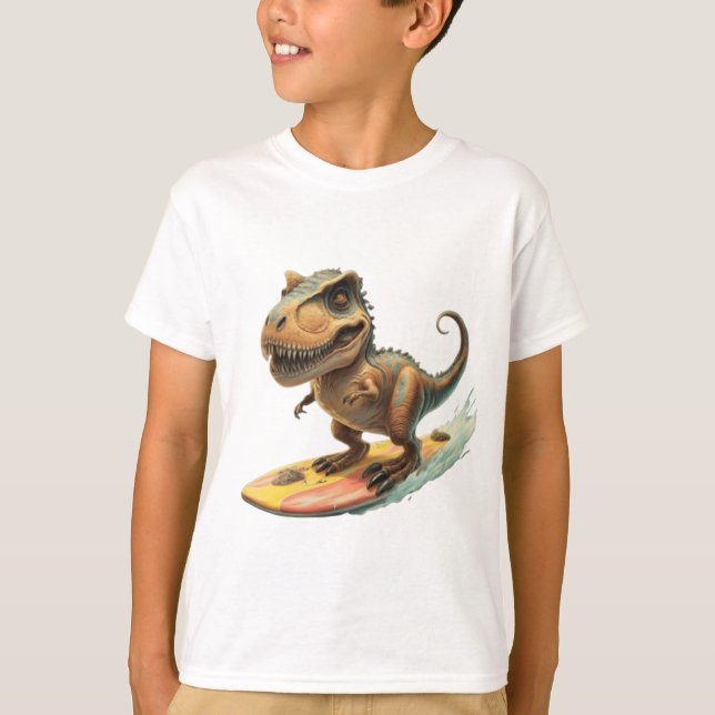 Cute dinosaur trex surfing t shirt (Framsida)