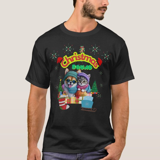Cute dog and cat Christmas squad design  T Shirt (Framsida)