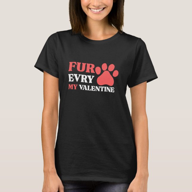 Cute Dog Paw Valentine Design for Pet Lovers T Shirt (Framsida)