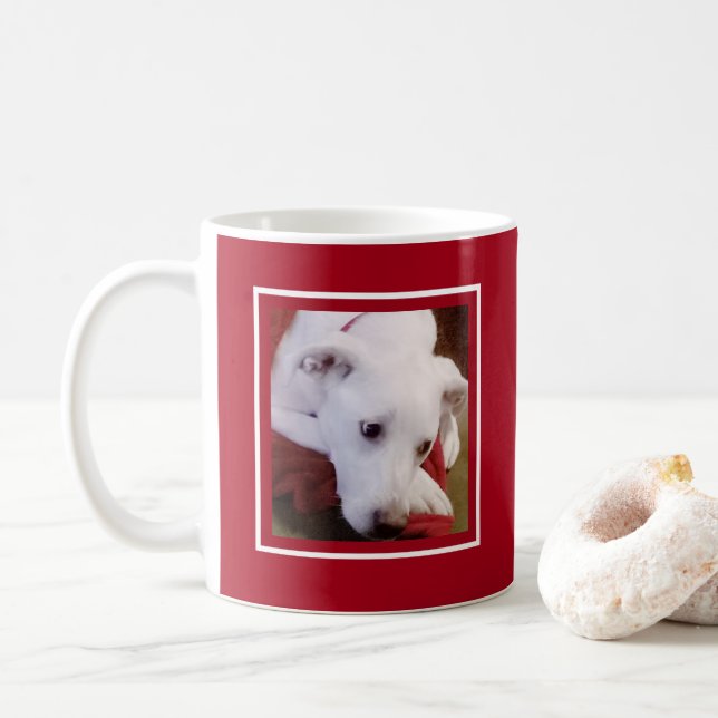 Cute Dog Photo White and Red Merry Christmas Kaffemugg (Med munk)