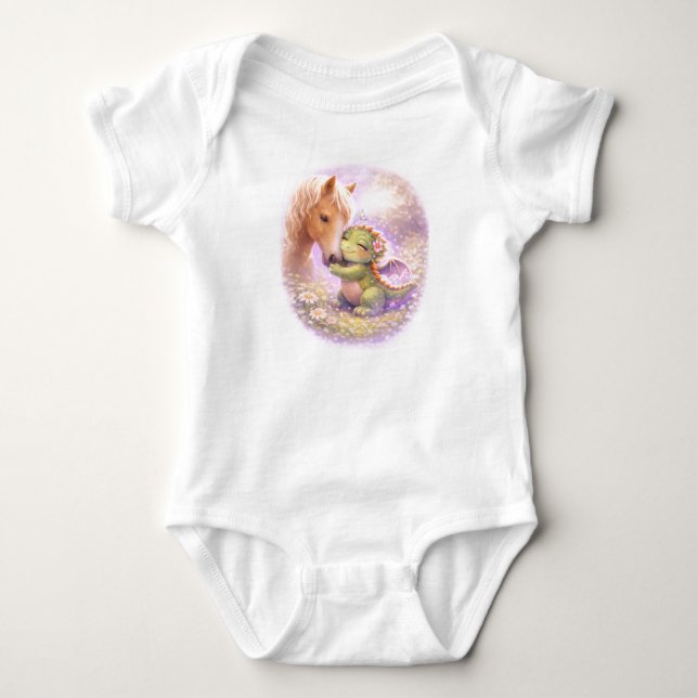 Cute Dragon & Horse Baby  T Shirt (Framsida)