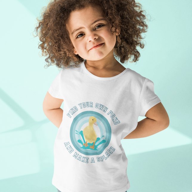 Cute Duckling Gör Stänk T Shirt (Skapare uppladdad)