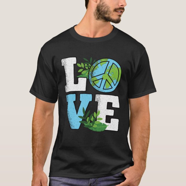 Cute Earth Day Love Planet Nature T Shirt (Framsida)