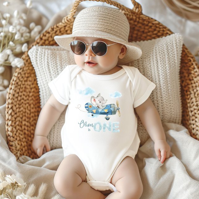 Cute Elephant Blue Flygplan One 1st Birthday Outfi T Shirt (cute elephant blue airplane adventure time flies one first 1st birthday party costume outfit)