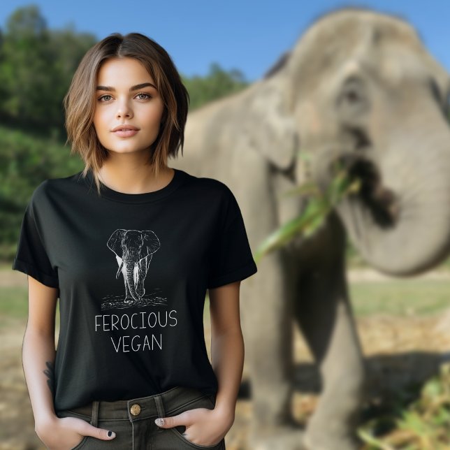 Cute Elephant Ferocious Vegan T Shirt (Skapare uppladdad)