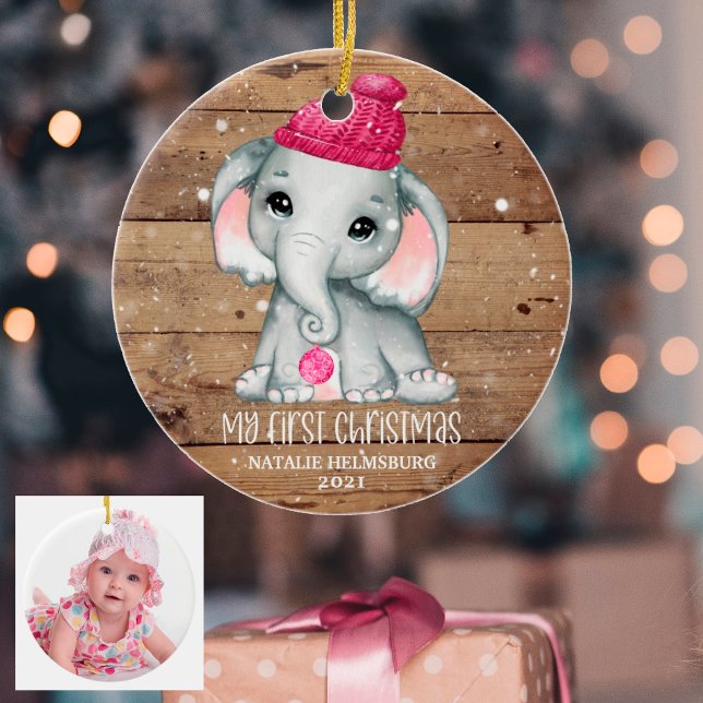 Cute Elephant Girl Baby FIRST CHRISTMAS Rustic Julgransprydnad Keramik (Skapare uppladdad)