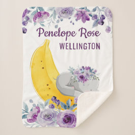 Cute Elephant på en Banana + Lila blommor + Namn