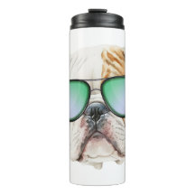 Cute english bulldog with sunglasses, underlig val