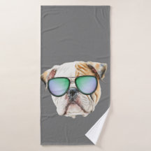 Cute english bulldog with sunglasses, underlig val