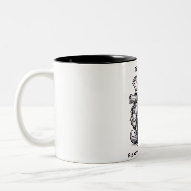 Cute Explorer Frog Mug Tiny Creature Big Adventure Två-Tonad Mugg (Vänster)