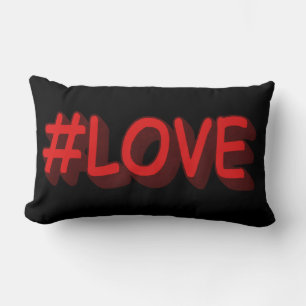 Cute Expression Design "#KÄRLEK". Köp nu Lumbarkudde