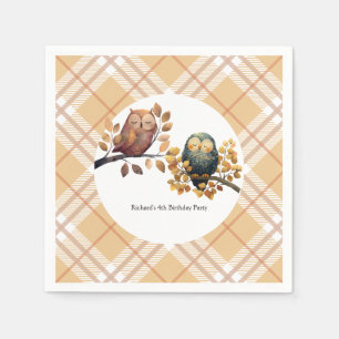 Cute Fall Uggla & Squirrel Boy Birthday Pappersservett